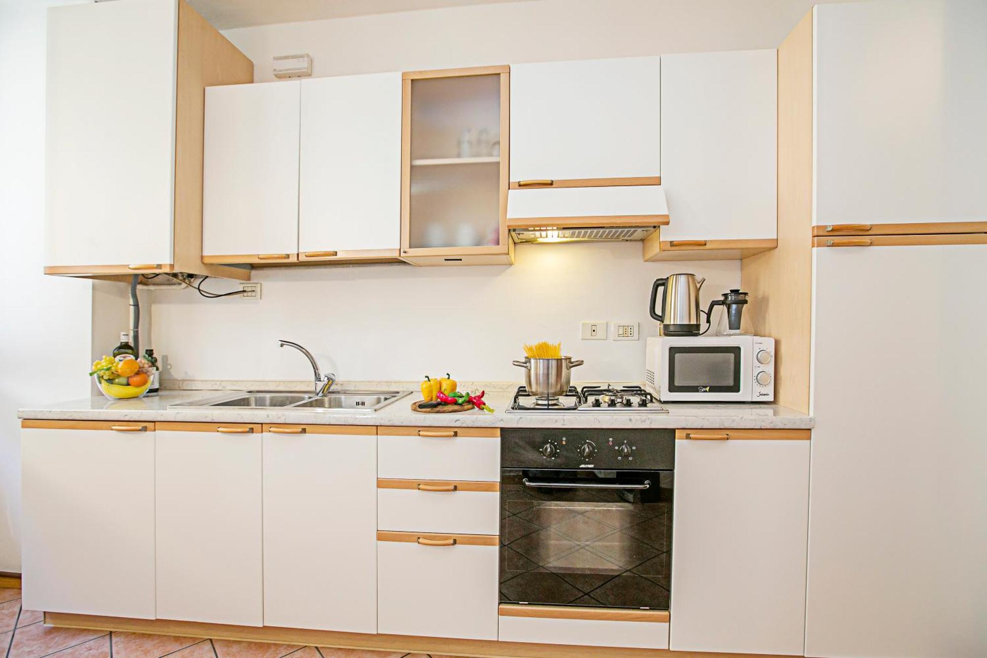 Appartamento Centro Storico Riva 2 - Happy Rentals Kültér fotó